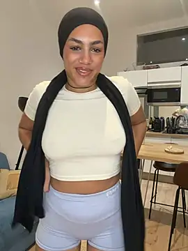 Snapshot of nadiabnssd chatting on 08-07-26, 05:48 nadiabnssd online show from 08-07-26, 05:48