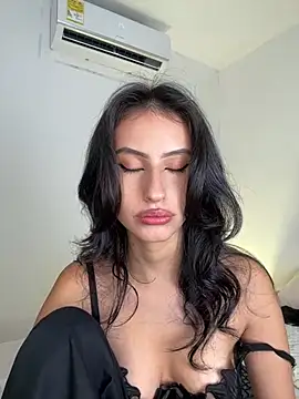 Zoe Mrlx online show from 06-09-26, 12:17