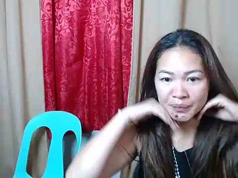 urpretty hotmama online show from 06-20-26, 02:03