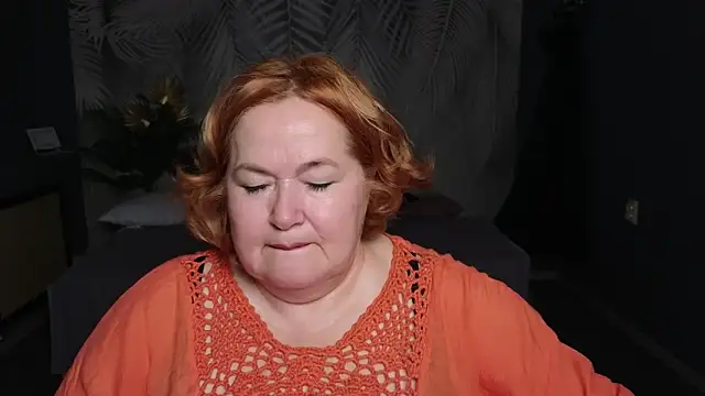 Nola Nurse online show from 06-10-26, 02:38