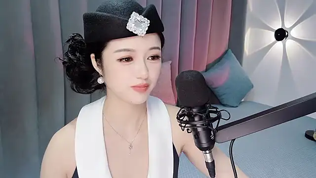 Momo-Wow online show from 07-07-26, 07:23
