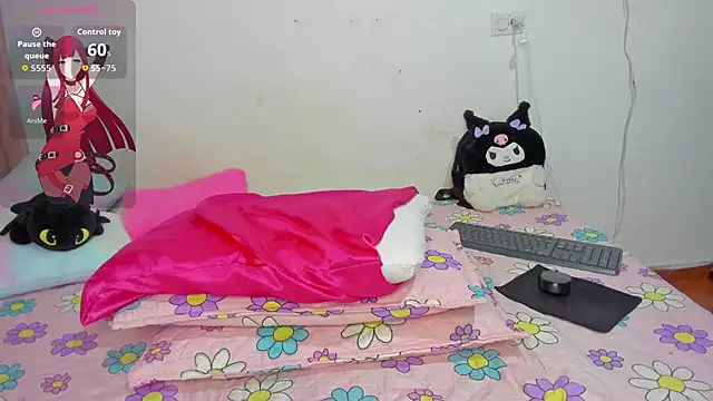 Sakura moon  online show from 06-17-26, 12:35