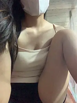 Snapshot of LanAnh00 chatting on 06-17-26, 06:38 LanAnh00 online show from 06-17-26, 06:38