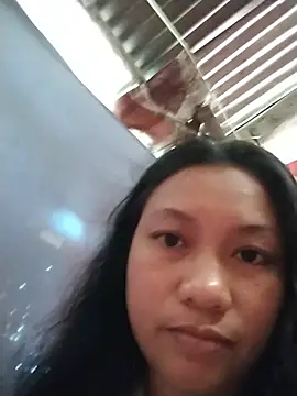 Yummyleyn online show from 07-15-26, 01:22