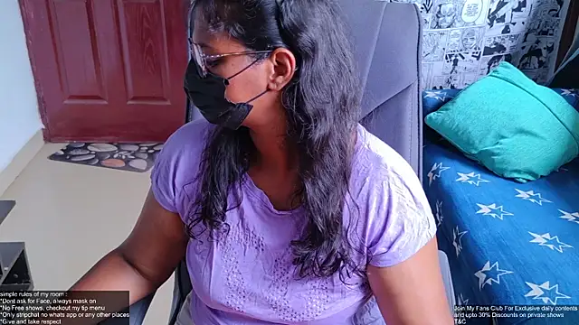 Snapshot of thea_rachel chatting on 07-21-26, 04:37 thea rachel online show from 07-21-26, 04:37