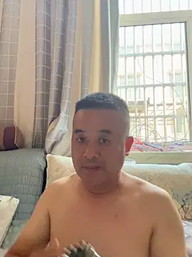 Snapshot of woailllll chatting on 07-14-26, 11:27 woailllll online show from 07-14-26, 11:27