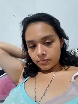 Snapshot of Miss_kittyX chatting on 06-08-26, 01:28 Miss kittyX online show from 06-08-26, 01:28