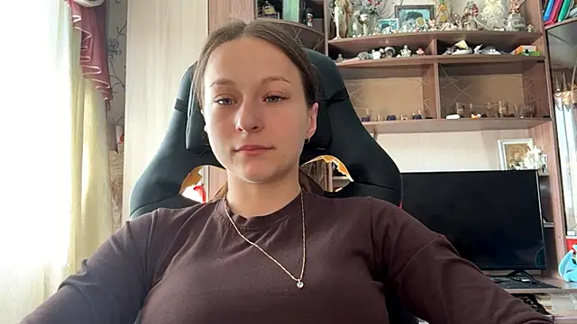 TaIliedGuest online show from 06-10-26, 05:28