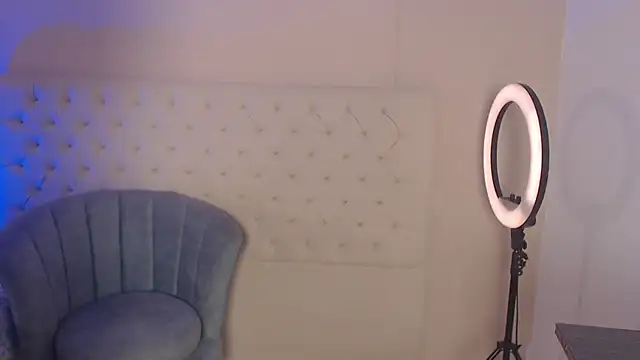 Snapshot of alexa___11 chatting on 06-22-26, 12:24 alexa 11 online show from 06-22-26, 12:24