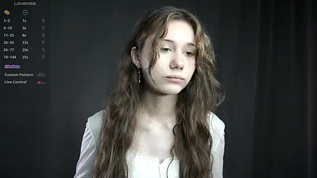 Snapshot of BellaTear chatting on 07-16-26, 07:14 BellaTear online show from 07-16-26, 07:14