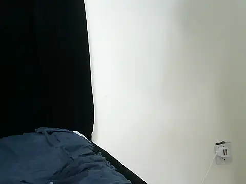 Godessbree online show from 07-04-26, 03:51