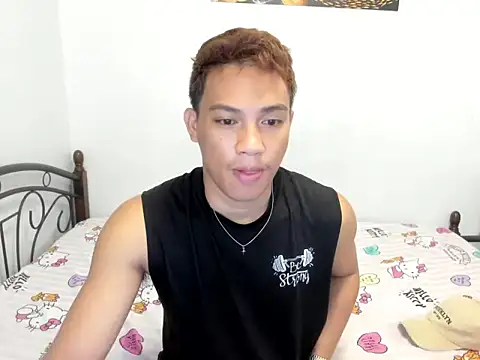 Snapshot of urfucker_vinz chatting on 06-19-26, 04:50 urfucker vinz online show from 06-19-26, 04:50