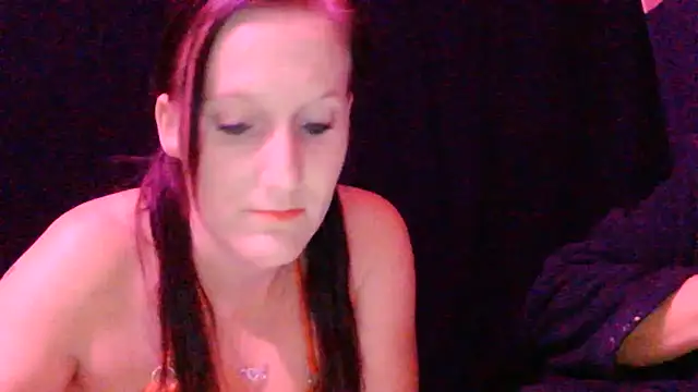 Snapshot of darkseduction93 chatting on 07-12-26, 07:16 darkseduction93 online show from 07-12-26, 07:16