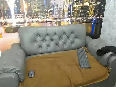 john santos  online show from 06-21-26, 08:55