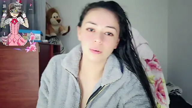 Snapshot of Aeseelia chatting on 07-25-26, 11:57 Aeseelia online show from 07-25-26, 11:57