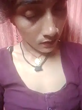Hot Radhaji1 online show from 07-10-26, 11:40