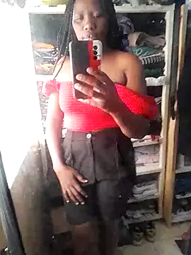 Snapshot of Miss_Bunny5 chatting on 06-17-26, 11:12 Miss Bunny5 online show from 06-17-26, 11:12