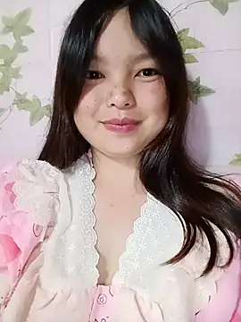 Linna-bae online show from 06-30-26, 01:56