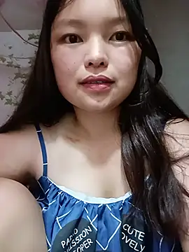 Linna-bae online show from 07-26-26, 12:01