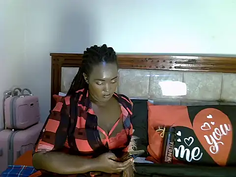 Sexxyy v online show from 07-31-26, 02:38