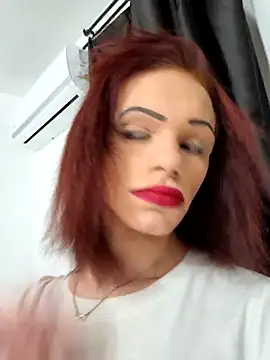 Snapshot of translady19 chatting on 06-25-26, 09:30 translady19 online show from 06-25-26, 09:30