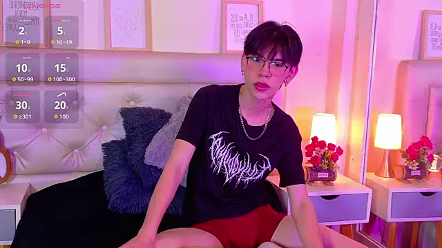 Kim Adrien online show from 06-04-26, 03:34