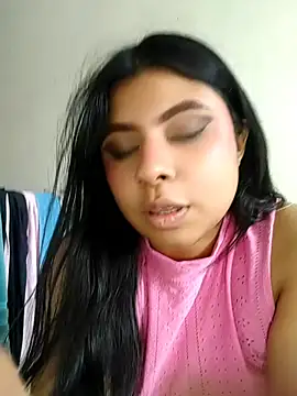 DanniValencia online show from 07-17-26, 03:18