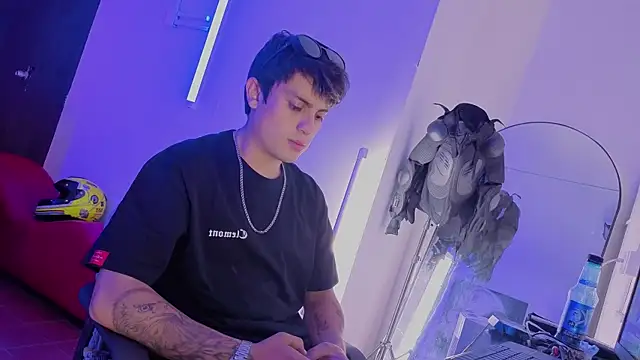 angel still  online show from 07-03-26, 03:35