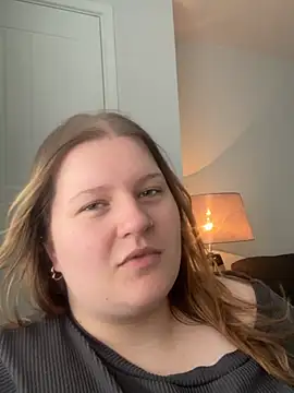 Curvy Vanilla online show from 07-21-26, 12:29