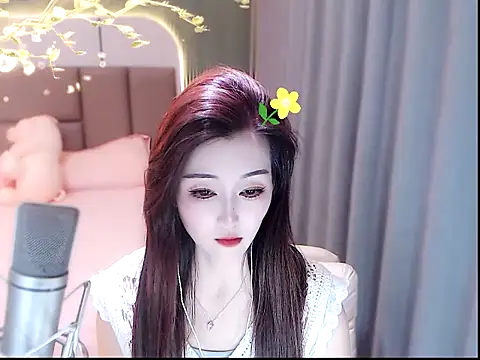 Snapshot of Mimi66688 chatting on 06-10-26, 09:41 Mimi66688 online show from 06-10-26, 09:41
