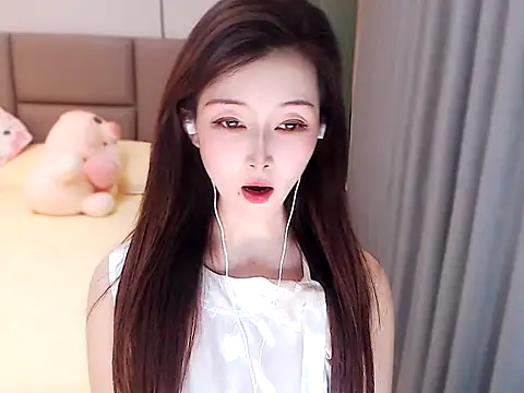 Snapshot of Mimi66688 chatting on 06-28-26, 12:11 Mimi66688 online show from 06-28-26, 12:11
