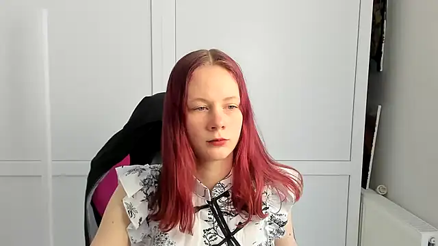 Snapshot of Skylar_spring chatting on 06-21-26, 06:05 Skylar spring online show from 06-21-26, 06:05