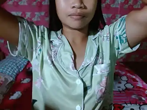 Snapshot of Itsme_Foxy_Shantale chatting on 06-18-26, 11:20 Itsme Foxy Shantale online show from 06-18-26, 11:20