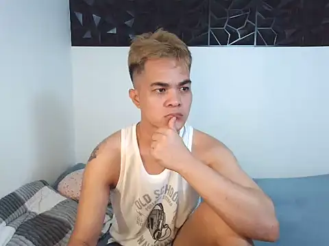 yourmikexxx online show from 06-11-26, 05:11