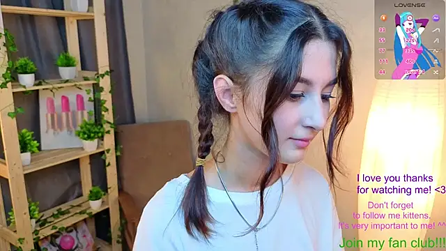 JasminKitany online show from 06-17-26, 09:27