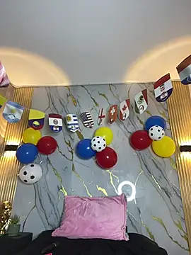 Snapshot of Tinakitten chatting on 06-28-26, 12:22 Tinakitten online show from 06-28-26, 12:22