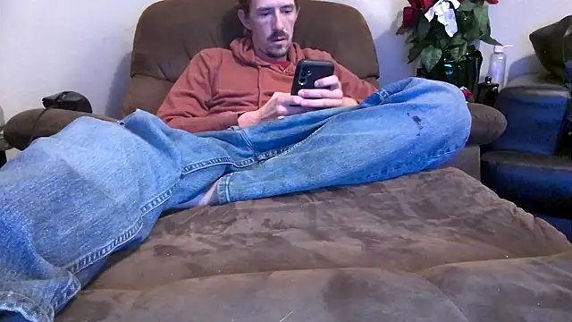 Snapshot of Mstrdstrctn7 chatting on 01-02-25, 03:15 Mstrdstrctn7 online show from 01-02-25, 03:15