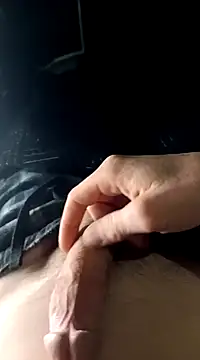 Snapshot of Mstrdstrctn7 chatting on 03-16-25, 03:36 Mstrdstrctn7 online show from 03-16-25, 03:36