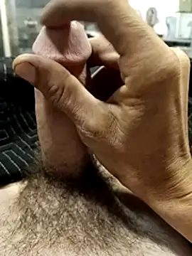 Snapshot of Mstrdstrctn7 chatting on 10-31-25, 11:44 Mstrdstrctn7 online show from 10-31-25, 11:44