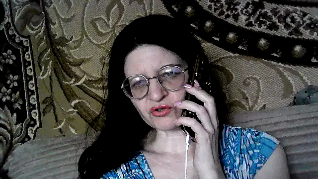 Snapshot of Dear_Annet chatting on 06-14-26, 11:56 Dear Annet online show from 06-14-26, 11:56