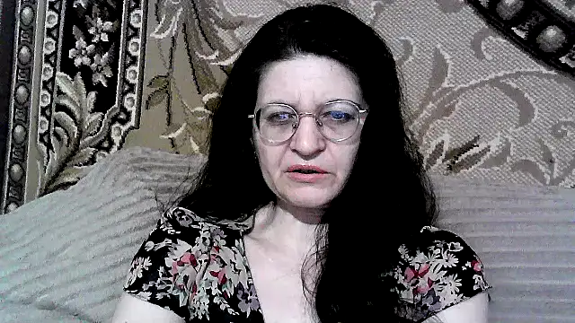 Snapshot of Dear_Annet chatting on 07-14-26, 07:41 Dear Annet online show from 07-14-26, 07:41