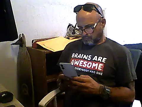 Snapshot of SlickDickyadown chatting on 07-12-26, 02:46 SlickDickyadown online show from 07-12-26, 02:46