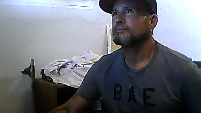 Snapshot of SlickDickyadown chatting on 07-18-26, 08:12 SlickDickyadown online show from 07-18-26, 08:12