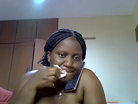 Snapshot of biganni_ chatting on 06-13-26, 01:53 biganni online show from 06-13-26, 01:53