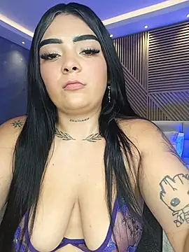 inaya khalifaa online show from 06-18-26, 09:52