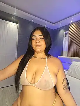 inaya khalifaa online show from 06-26-26, 10:47