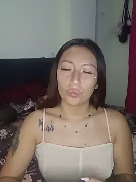 Snapshot of MiaSaen chatting on 07-01-26, 02:46 MiaSaen online show from 07-01-26, 02:46
