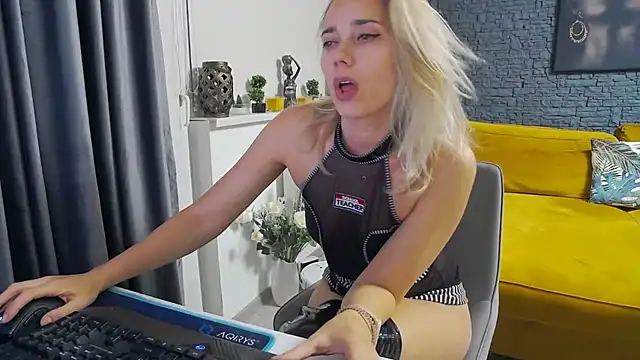 Angelface4you online show from 02-13-26, 08:38