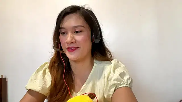 LoreenWasiuta online show from 06-08-26, 05:19