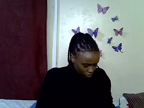 Snapshot of Rasta_tattoooed chatting on 06-16-26, 04:15 Rasta tattoooed online show from 06-16-26, 04:15